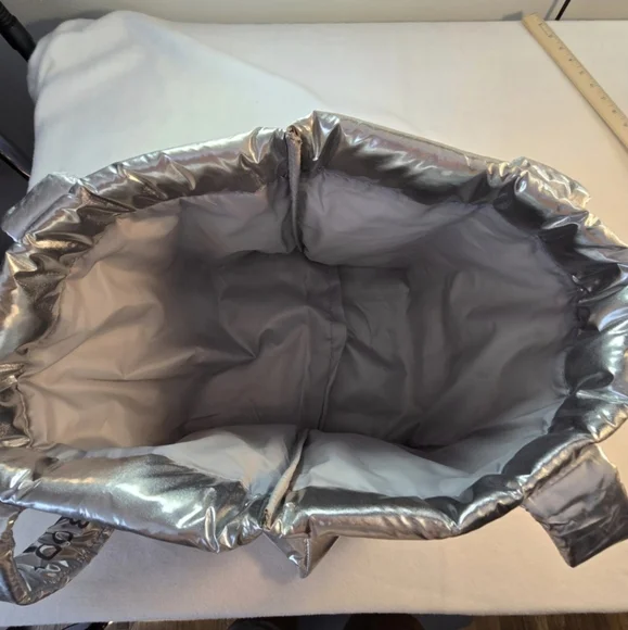 Bath & Body Works Silver Tote Bag - Picture 6 of 6